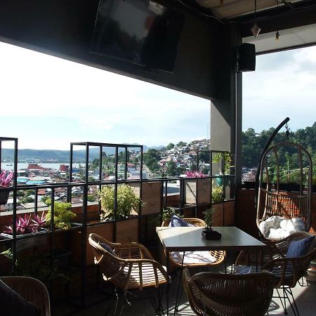 The City Hotel Ambon Zewnętrze zdjęcie