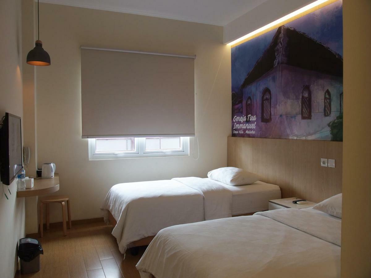 The City Hotel Ambon Zewnętrze zdjęcie